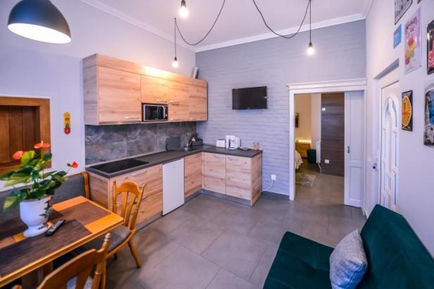 Atrium 24 Studio Σιγκισοάρα Εξωτερικό φωτογραφία
